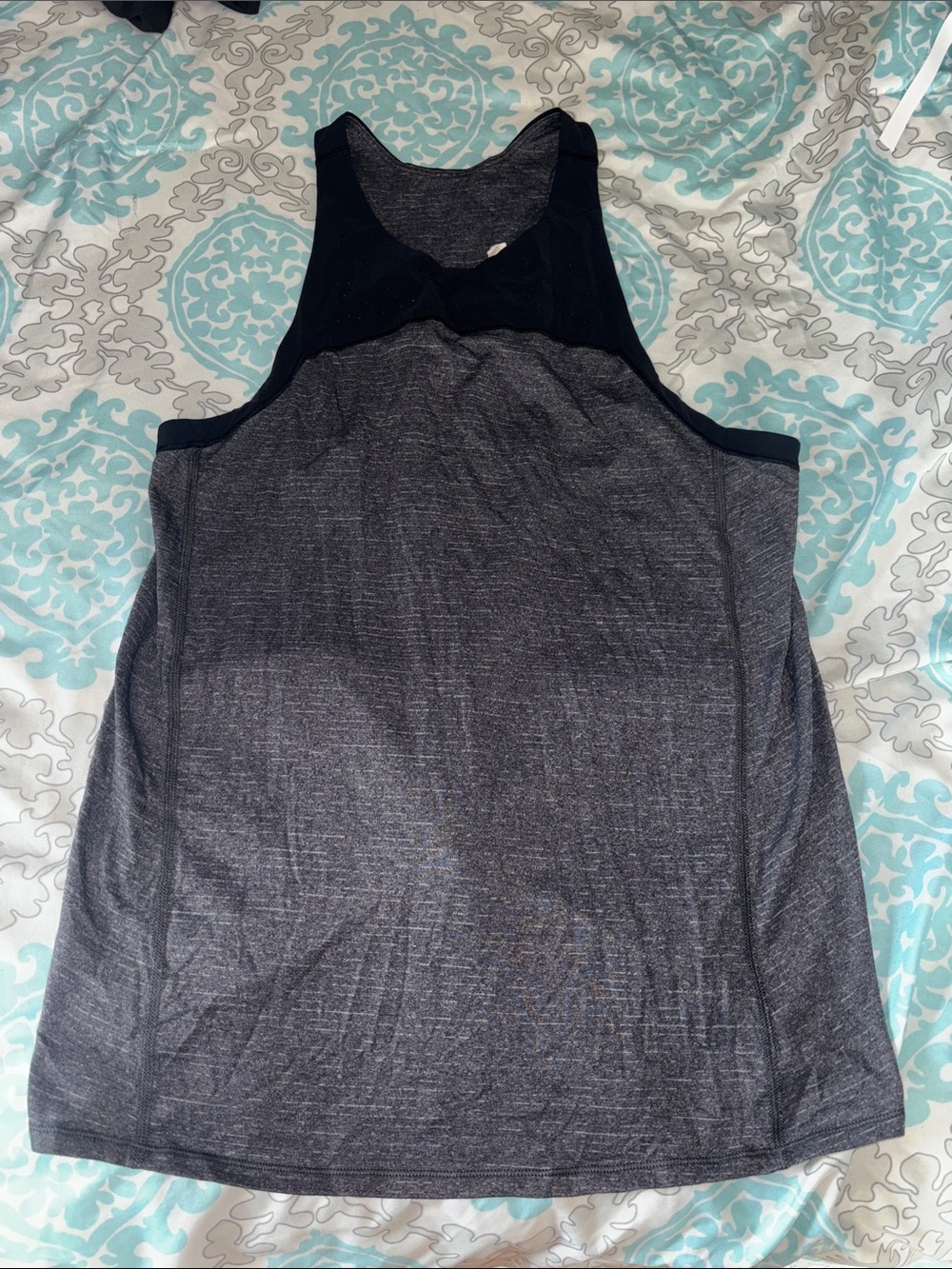 Lululemon top